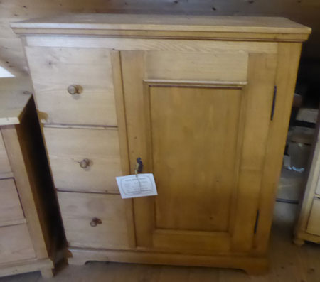 Brotschrank