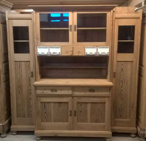 Antike Möbel antik Küchenschrank Basel Lörrach Aargau Zürich Luzern