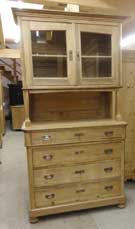 antiker Kchenschrank
